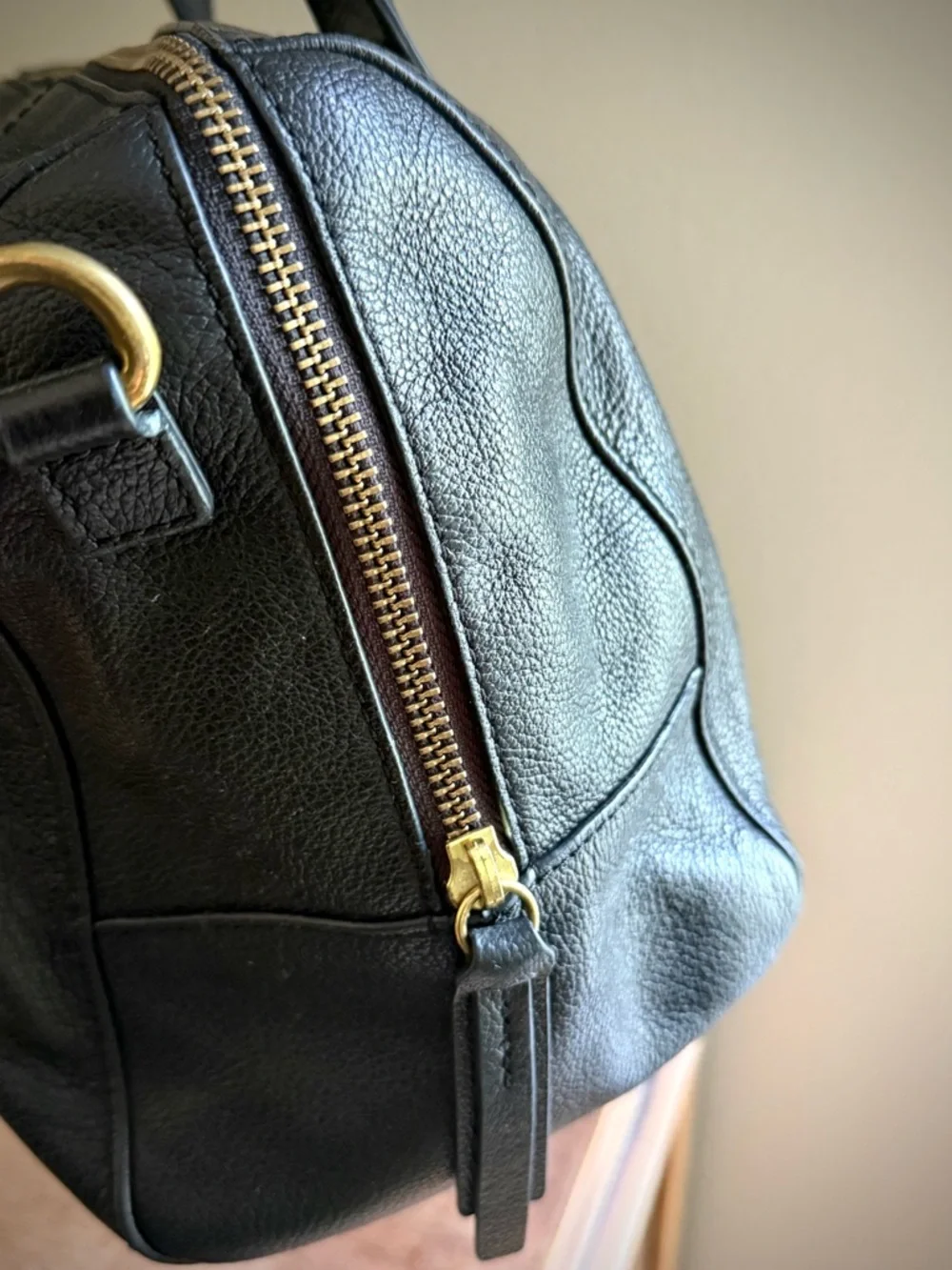 Fossil Black Pebbled black Leather Crossbody Satchel Handbag